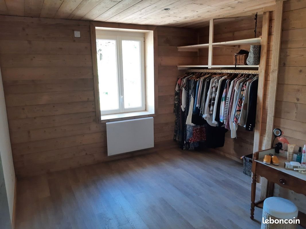 Appartement à louer, 100m², Pontarlier