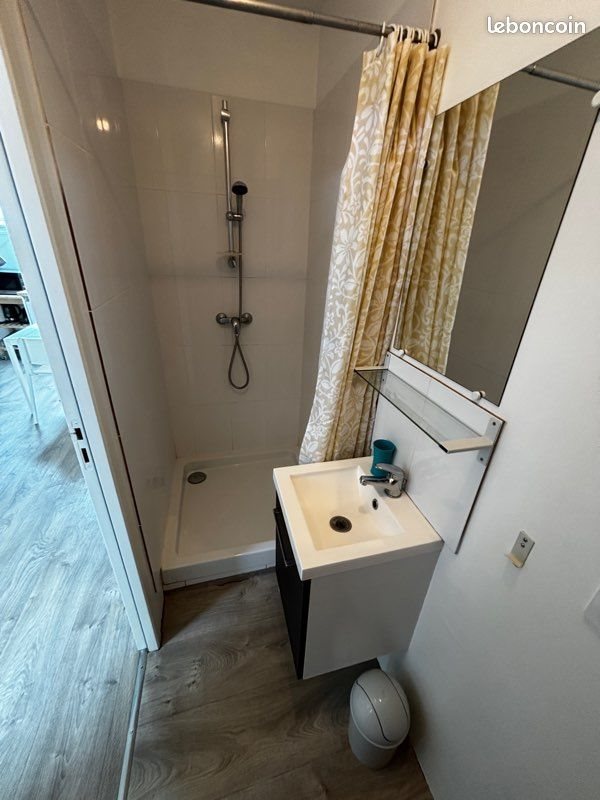 Appartement à louer, 16m², Saint-Nazaire