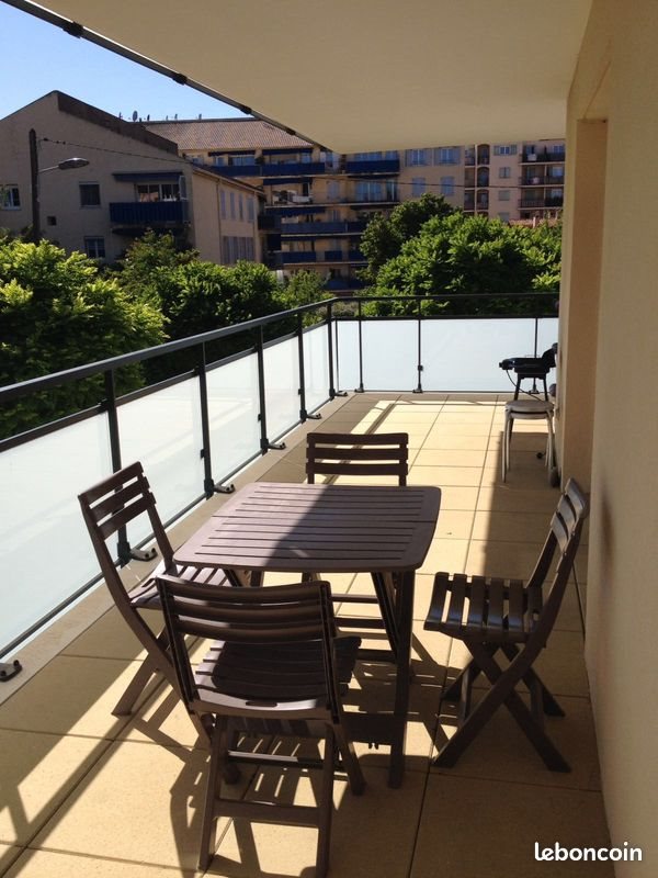 Appartement à louer, 44m², Vallauris