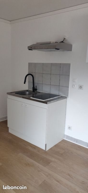 Appartement à louer, 19m², Brive-la-Gaillarde
