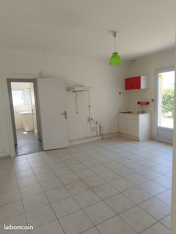 Maison à louer, 51m², Saint-Seurin-sur-l'Isle