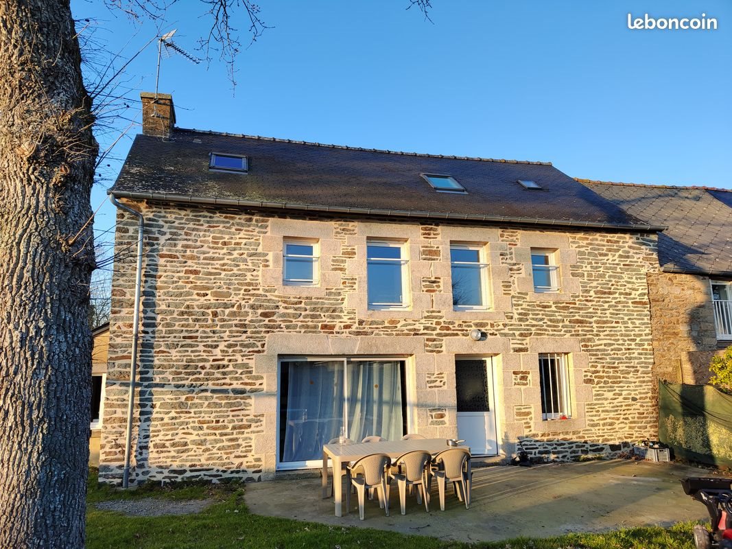 Maison à louer, 120m², Loyat