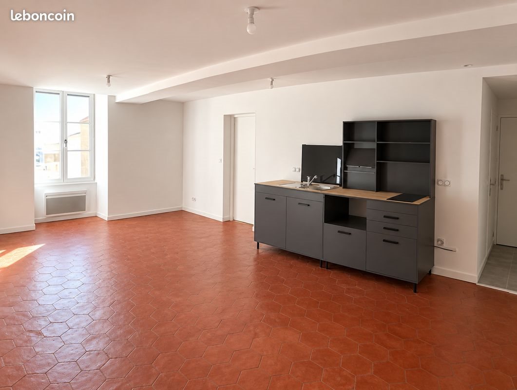 Appartement à louer, 60m², Durtal