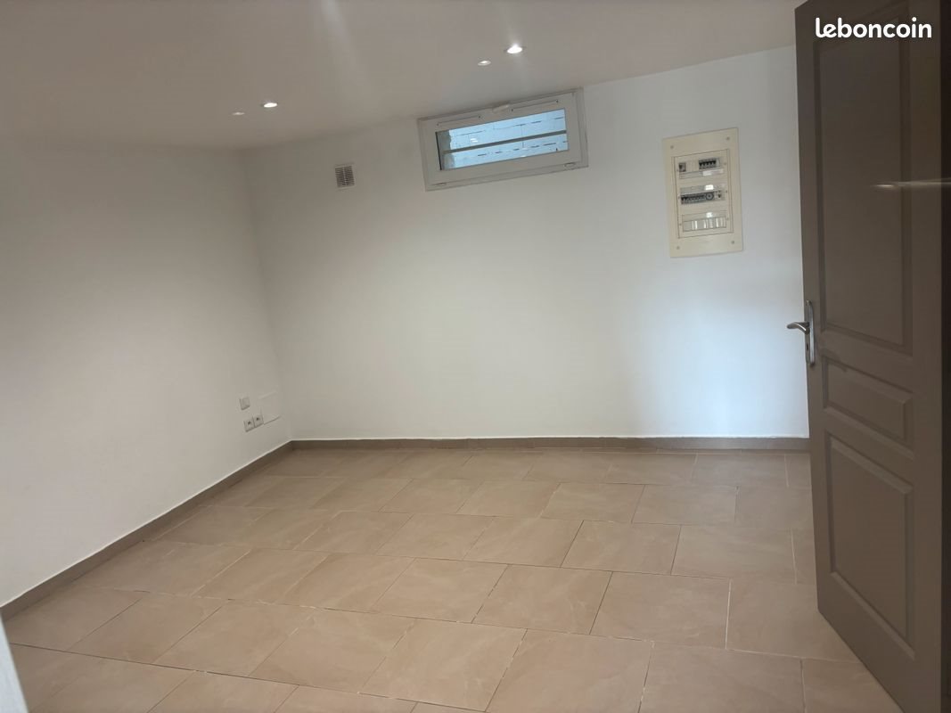 Appartement à louer, 50m², Mantes-la-Ville
