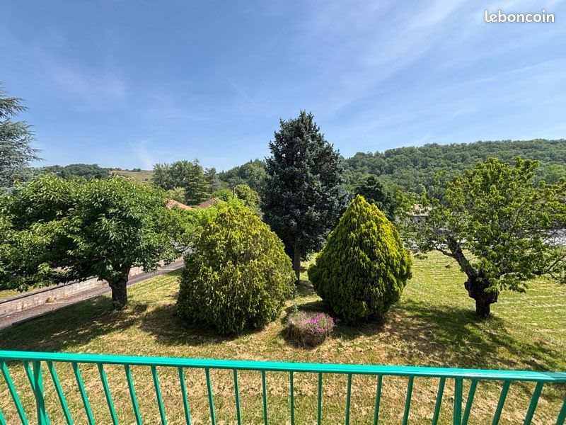 Maison à louer, 90m², Firmi