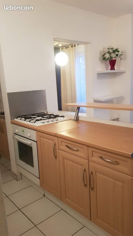 Appartement à louer, 30m², Arles