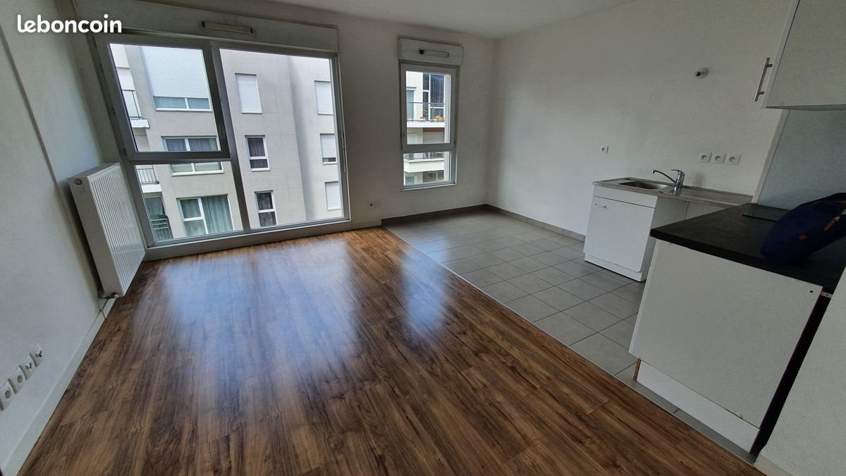 Appartement à louer, 32m², Massy