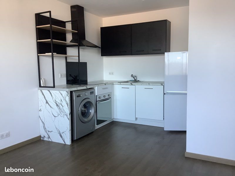 Appartement à louer, 44m², Ajaccio