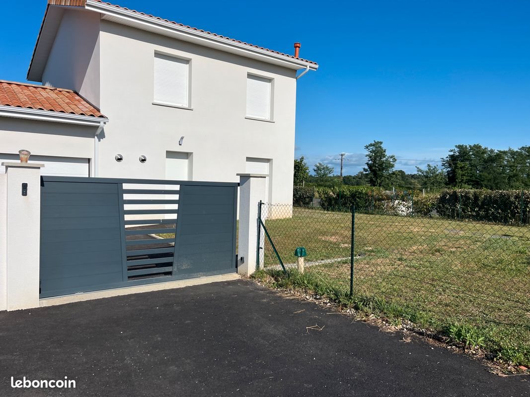 Maison à louer, 120m², Saubion