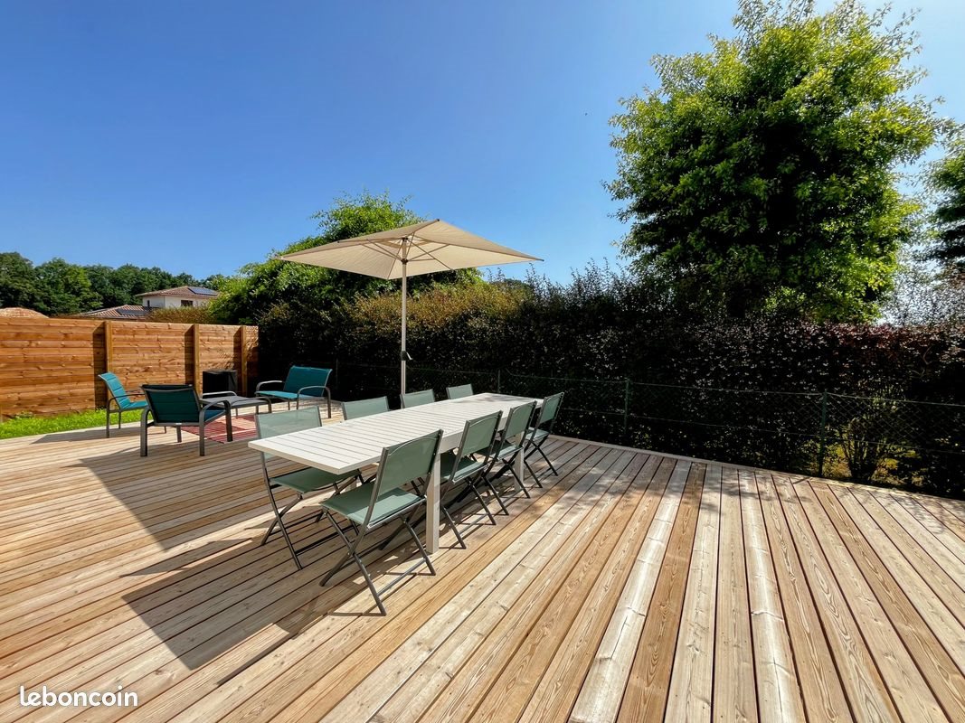 Maison à louer, 120m², Saubion