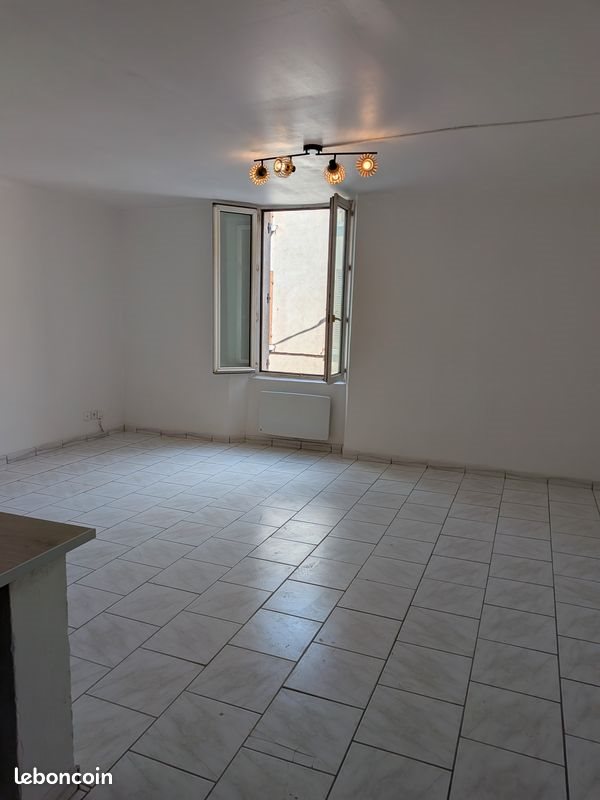 Appartement à louer, 48m², Cuers