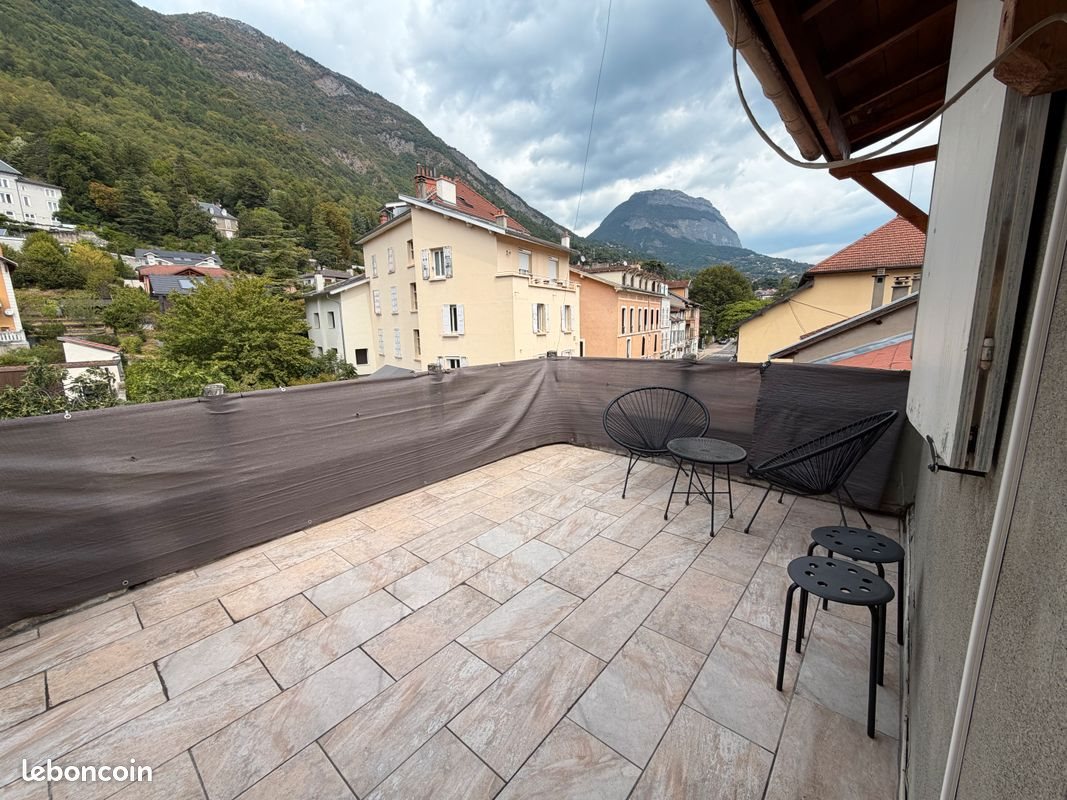 Appartement à louer, 23m², La Tronche