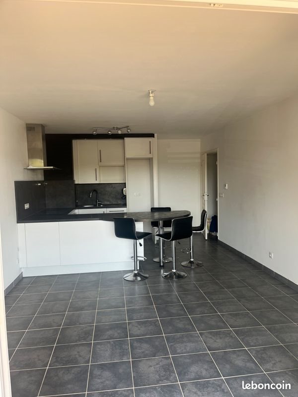 Appartement à louer, 572m², Aix-en-Provence