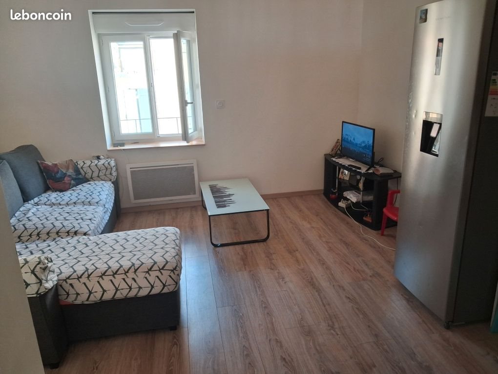 Appartement à louer, 28m², Saint-Affrique