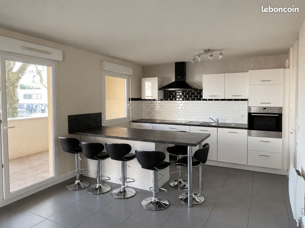 Appartement à vendre, 56m², Saint-Pierre-de-Chandieu