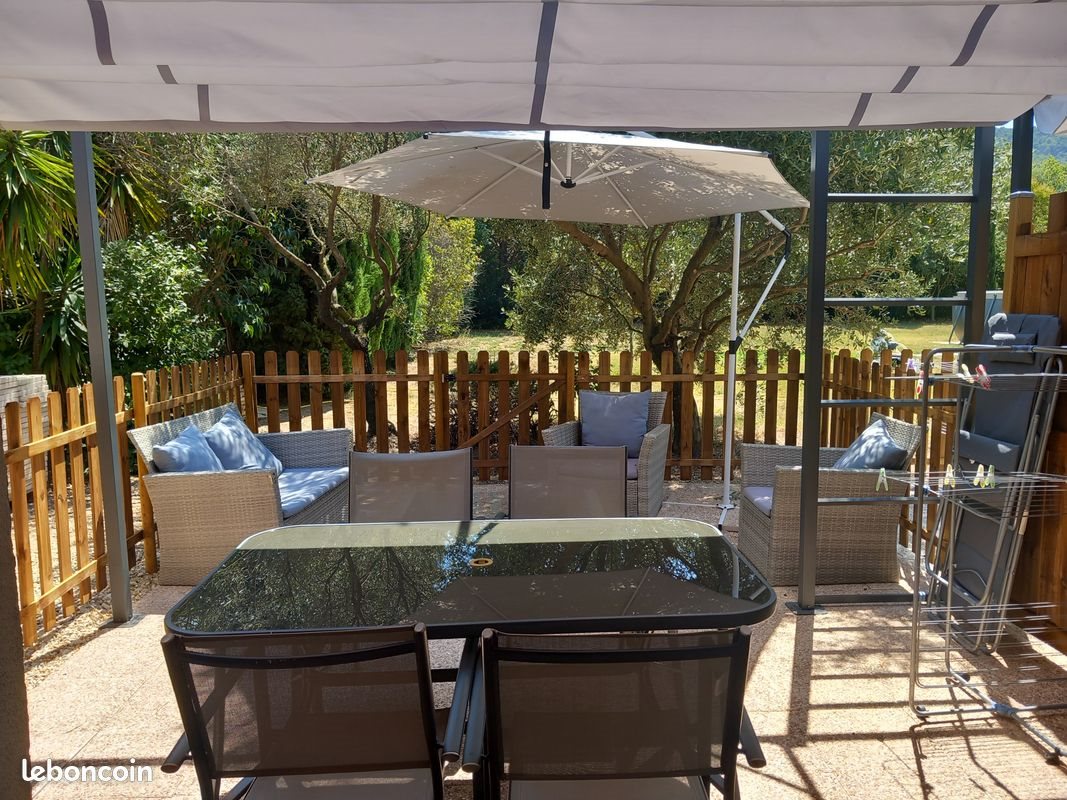 Appartement à louer, 40m², Hyères