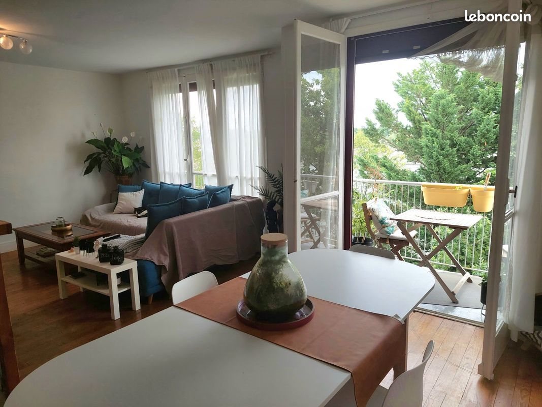 Appartement à louer, 85m², Talence