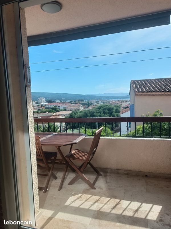 Appartement à louer, 53m², La Ciotat