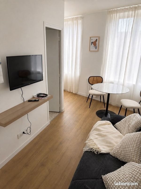 Appartement à louer, 16m², Douai