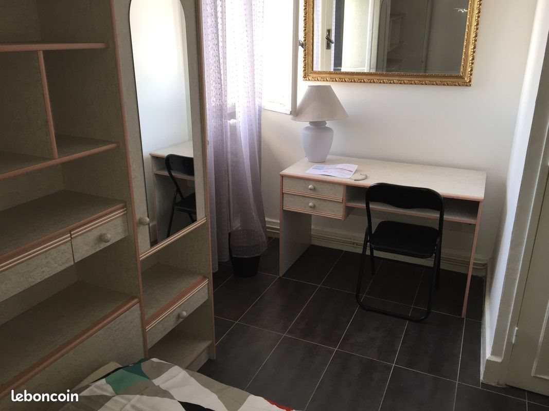 Appartement à louer, 18m², Moulins