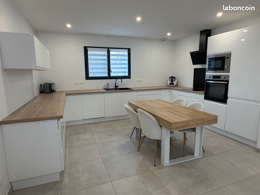 Maison à vendre, 113m², Oyonnax