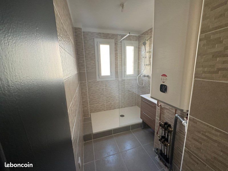 Appartement à louer, 70m², Alès