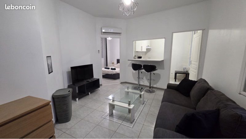 Appartement à louer, 30m², Marignane