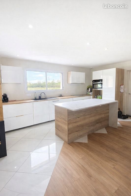 Maison à vendre, 130m², Cartelègue