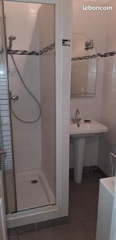 Appartement à louer, 26m², Rochefort