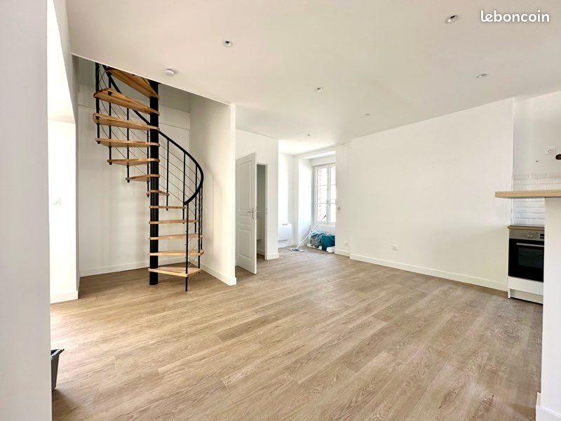 Maison à louer, 80m², Villeneuve-l'Archevêque