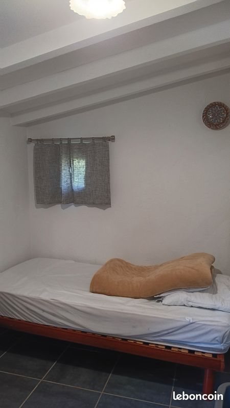 Appartement à louer, NaNm², Simiane-Collongue