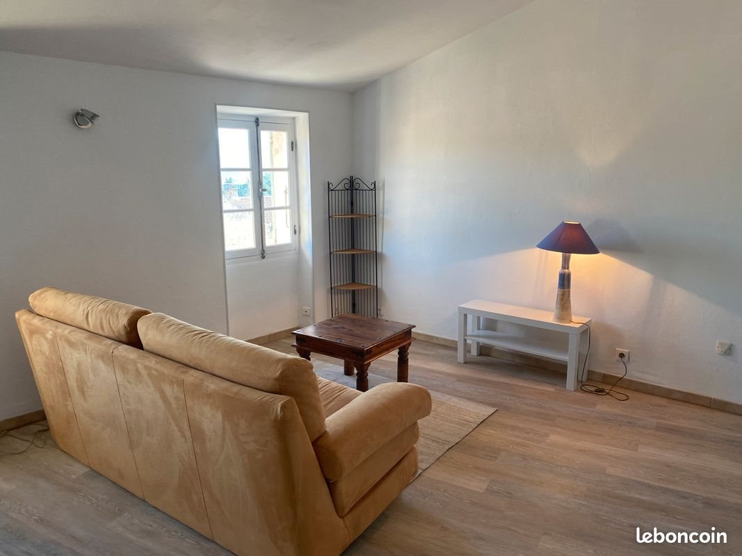 Appartement à louer, 43m², Mormoiron