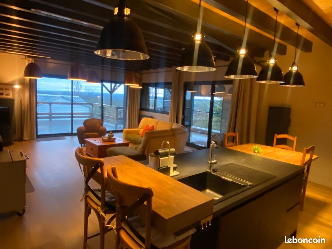 Maison à vendre, 435m², Saint-Pierre-le-Moûtier