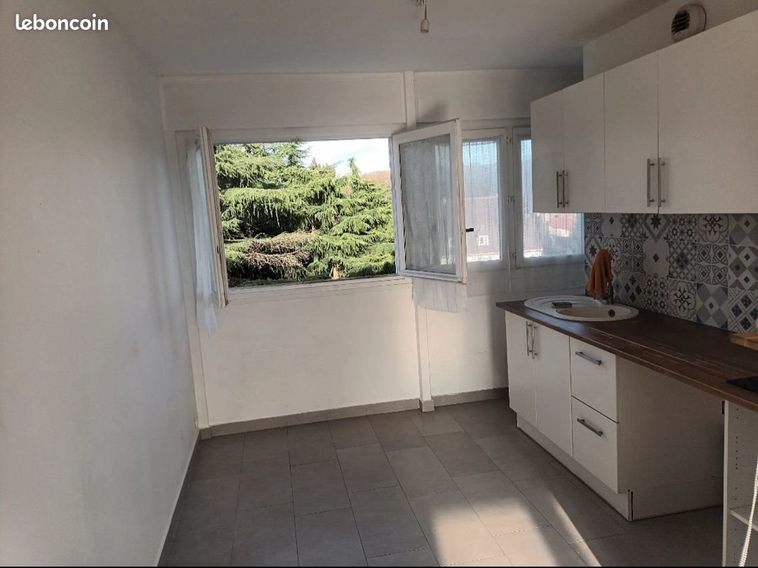 Appartement à louer, 43m², Bois-d'Arcy