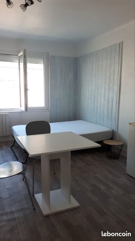 Appartement à louer, 21m², Gourin