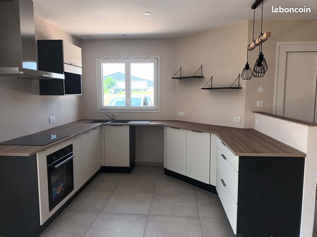 Maison à louer, 110m², Gorrevod