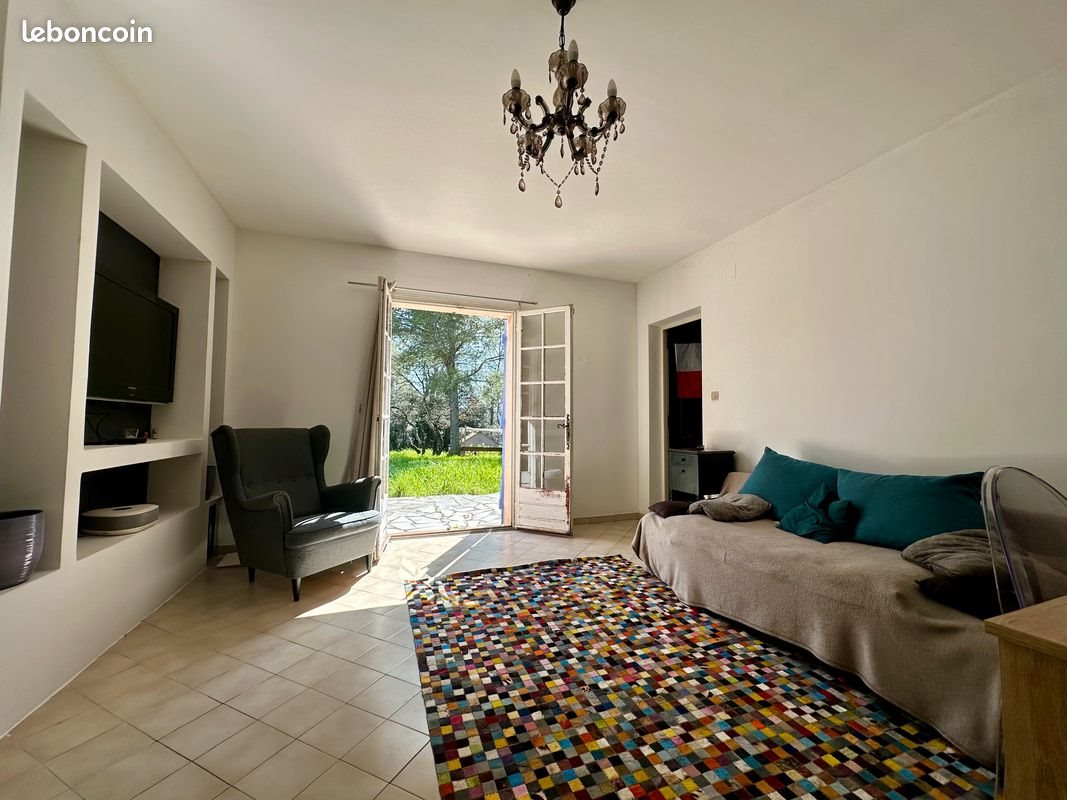 Maison à vendre, 100m², Rocbaron