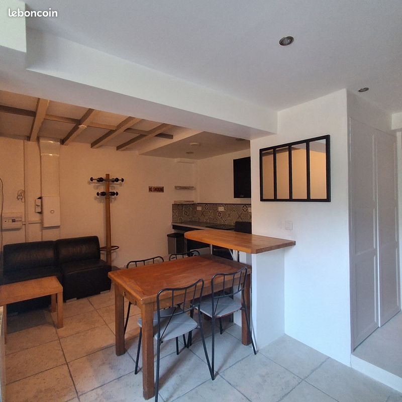 Appartement à louer, 553m², La Tour-de-Salvagny