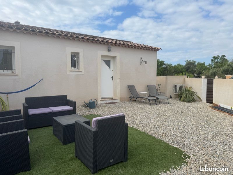 Maison à louer, 40m², La Crau