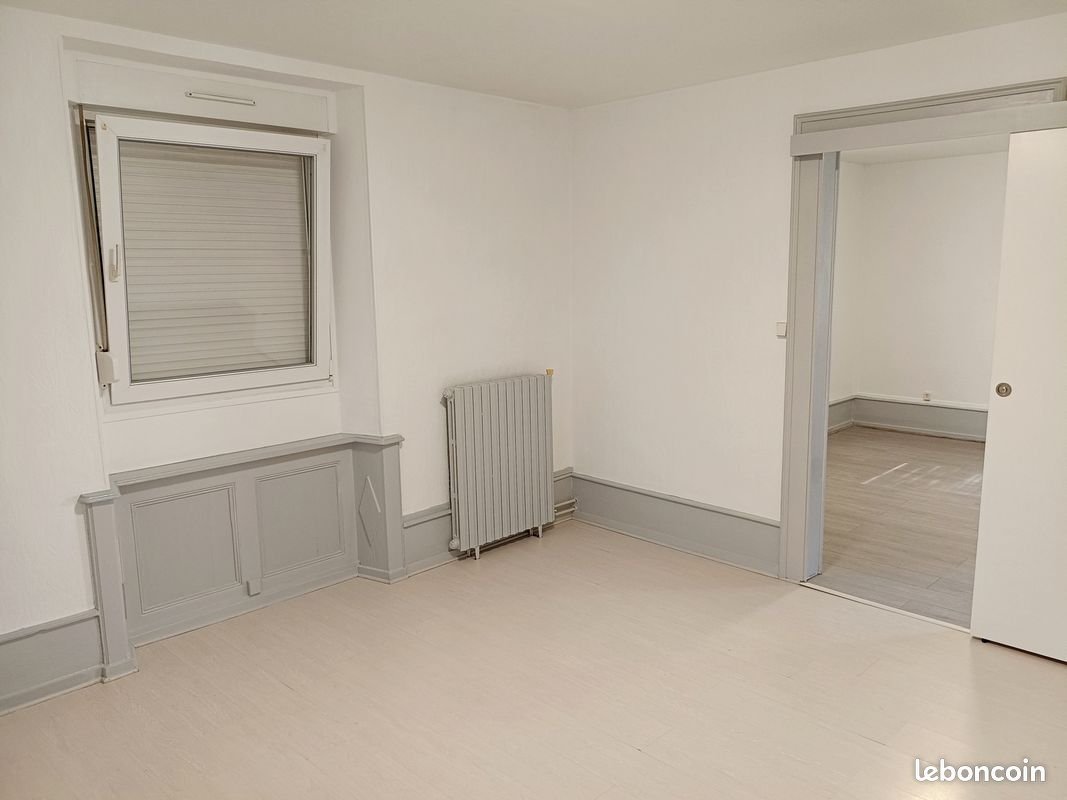 Appartement à louer, 43m², Dampierre-les-Bois