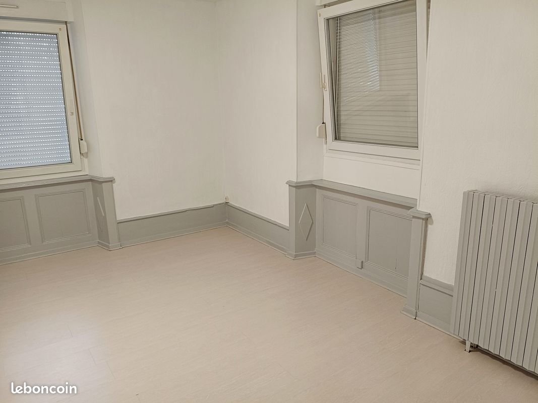 Appartement à louer, 43m², Dampierre-les-Bois