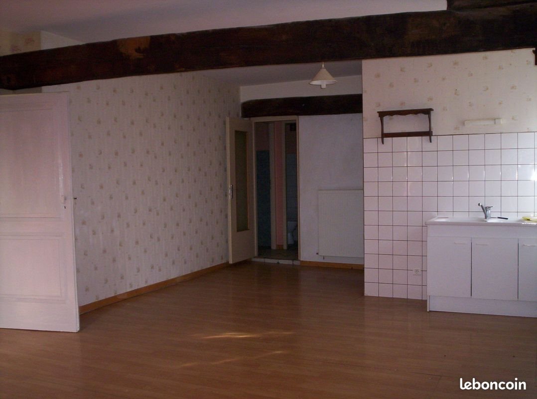 Appartement à louer, 70m², Villersexel
