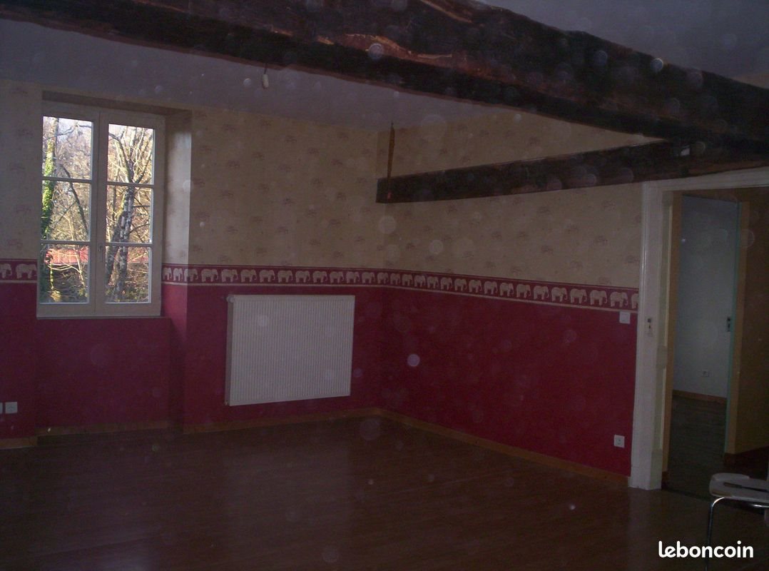 Appartement à louer, 70m², Villersexel