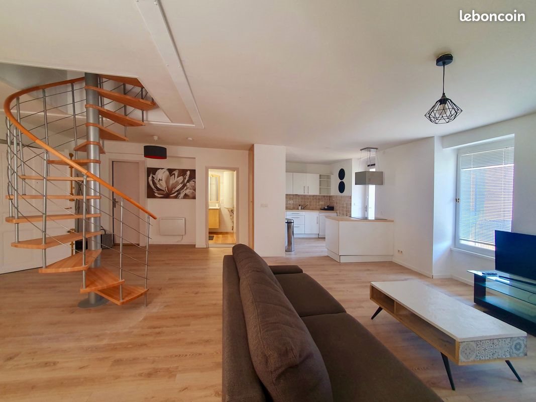 Appartement à louer, 90m², Saint-Julien-en-Genevois