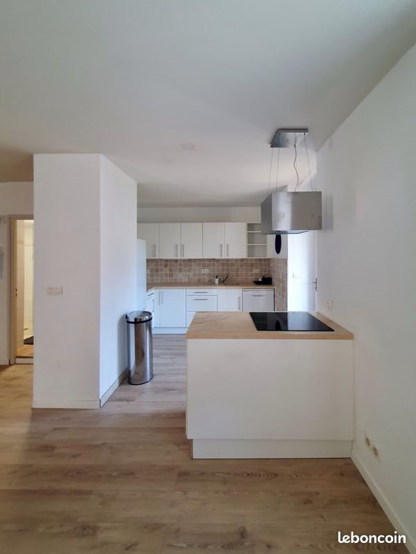 Appartement à louer, 90m², Saint-Julien-en-Genevois