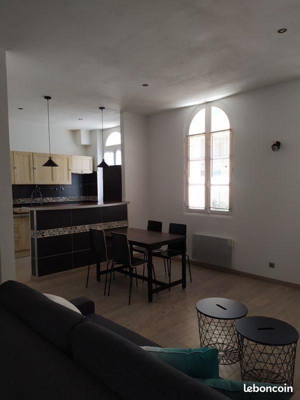 Appartement à louer, 49m², Toulon