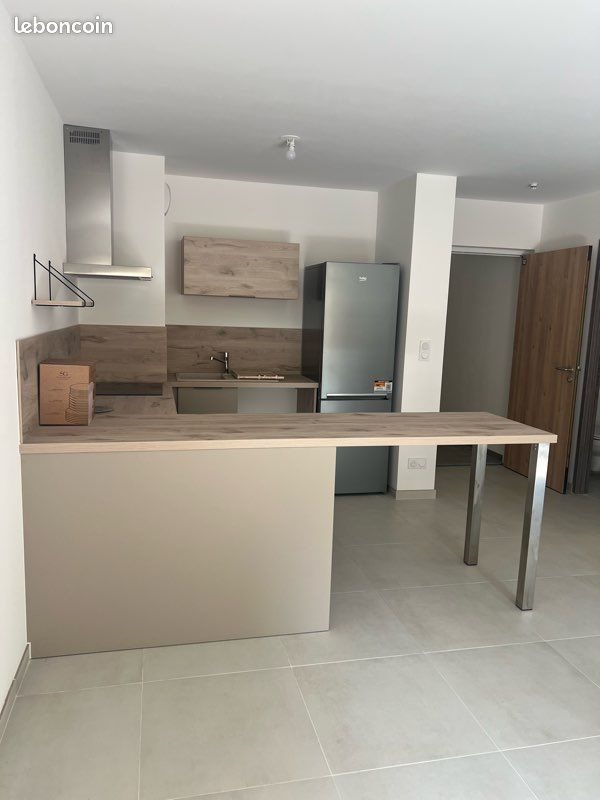 Appartement à louer, 45m², Corte