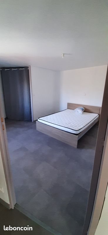 Appartement à louer, 52m², Saint-Amans-Soult