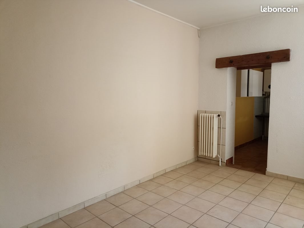 Appartement à louer, 41m², Moulins