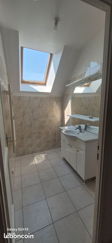 Appartement à louer, 55m², Oucques